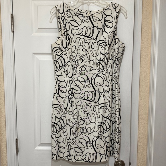 AGB Dresses & Skirts - Women’s AGB white And Black dress Size 12